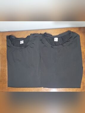2 Womens Black Asia 180-185 Conditioning T-Shirts. Size Large